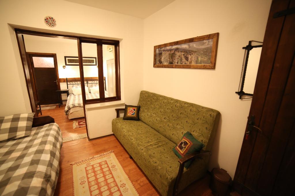 Akropolis Guest House Bergama Zimmer foto
